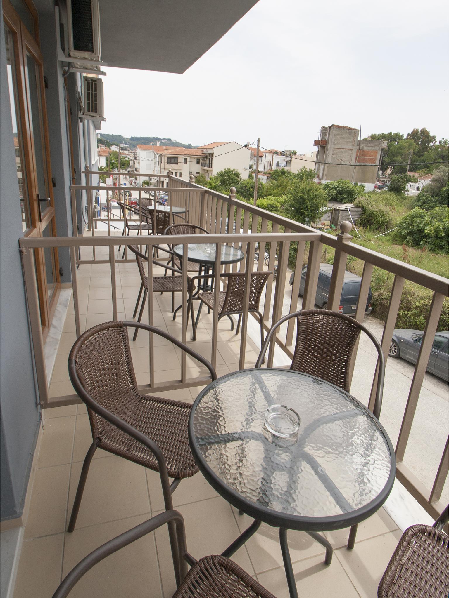 Pineapple Skiathos Exterior photo